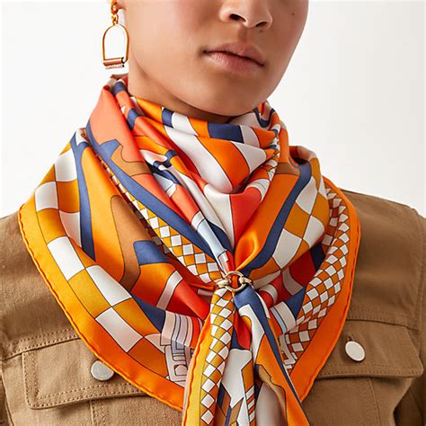 hermes how to tie a scarf pdf|Hermes scarf style guide.